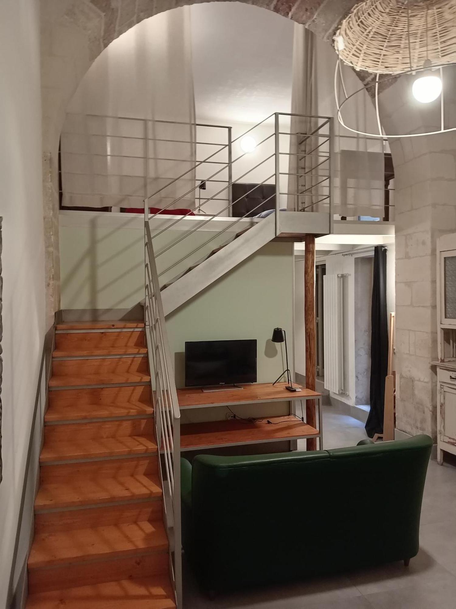 לצ'ה Piazza Verdi Liberty House מראה חיצוני תמונה