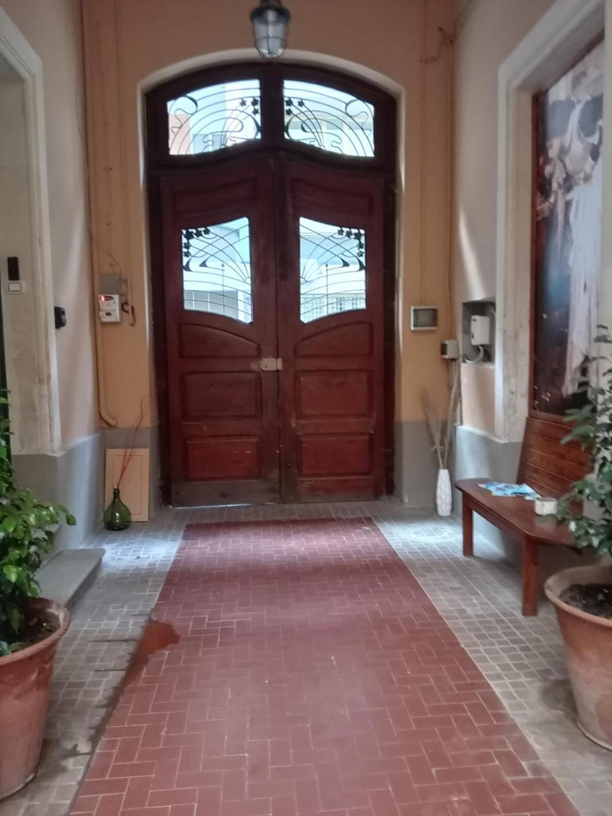 לצ'ה Piazza Verdi Liberty House מראה חיצוני תמונה